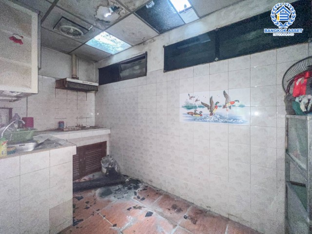 *****ทาวน์เฮ้าส์มือสองย่านนนทบุรี ม.ลภาวัล3 บางใหญ่-เซ็นทรัลเวสต์เกต เนื้อที่ 16 ตร.ว. ฟังก์ชัน 3 ห้องนอน 2 ห้องน้ำ แถมฟรี! 4 เครื่องปรับอากาศ ทำเลดี เดินทางสะดวก ใกล้รถไฟฟ้าสายสีม่วง "สถานีตลาดบางใหญ่" และเซ็นทรัลเวสต์เกต จองเลย!